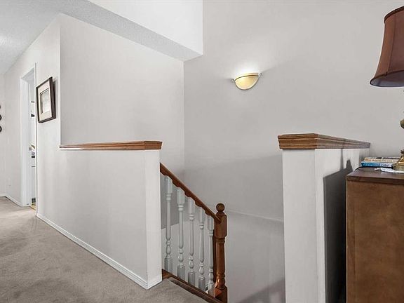 4th image of 180 W Valley Ridge Hts NW