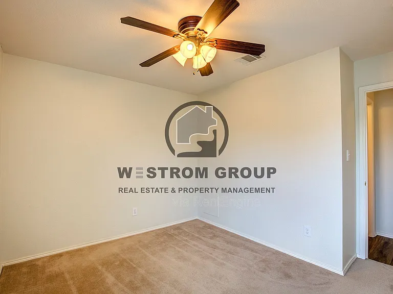 10904 Rising Mist Ct — Photo 31