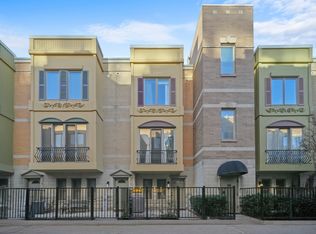 909 W Ohio St UNIT 12, Chicago, IL 60642