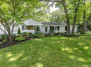 9 Baskin Rd, Lexington, MA 02421