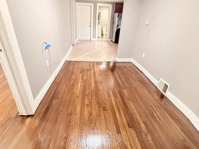 77 Shepard St #1 — Photo 3