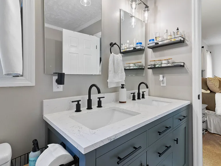 4531 Mobius Rd — Photo 18