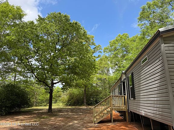 2nd image of 19296 Pete Hickman Rd