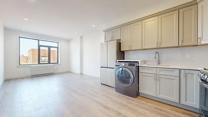 Rented by Metro Garden Realty NYC | media 14