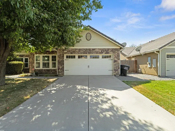 4039 W Buena Vista Avenue, Visalia, CA 93291