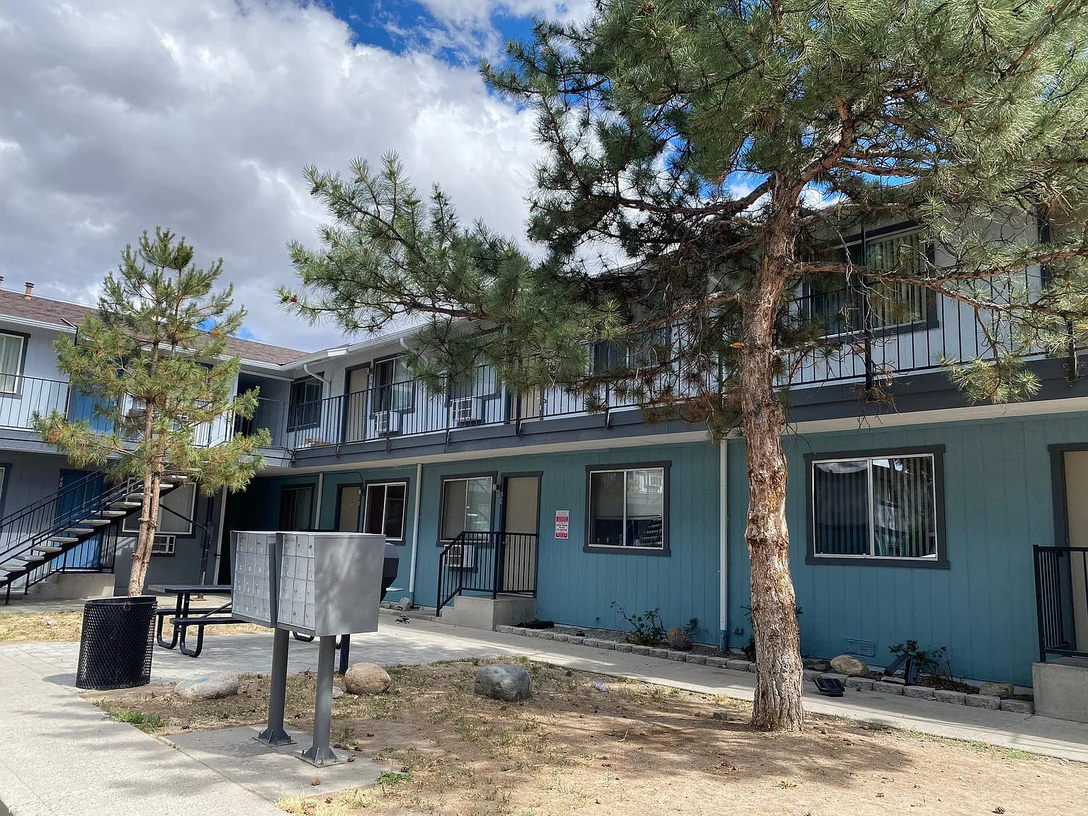 Mountain Vista Apartments — Photo 4