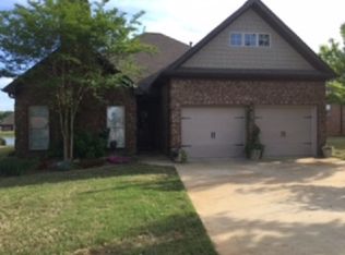 299 Lacey Ave, Maylene, AL 35114