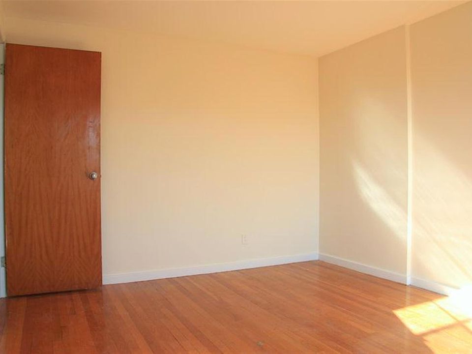 2nd image of 287 Massachusetts Ave APT 12