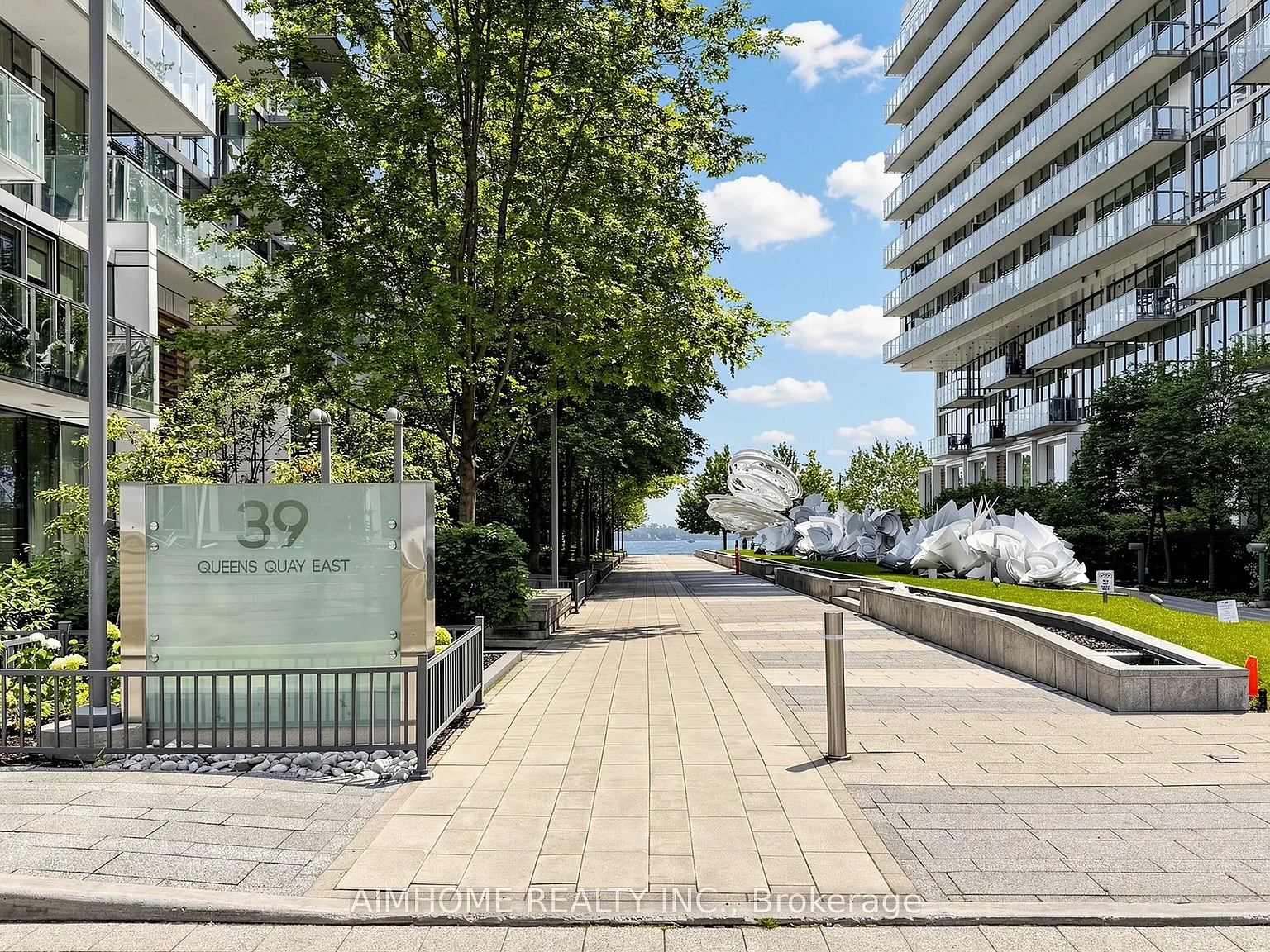 2 bed, $3,050 — Photo 1