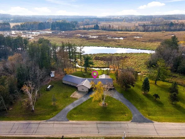 E5323 Haire Rd, Weyauwega, WI 54983