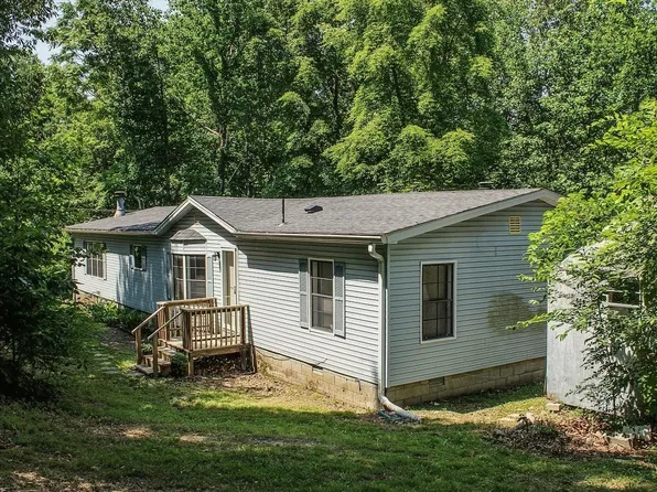 2588 Greer Rd, Goodlettsville, TN 37072