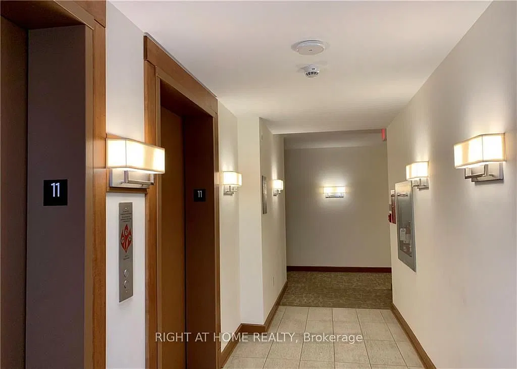1 bed, $2,100 — Photo 4