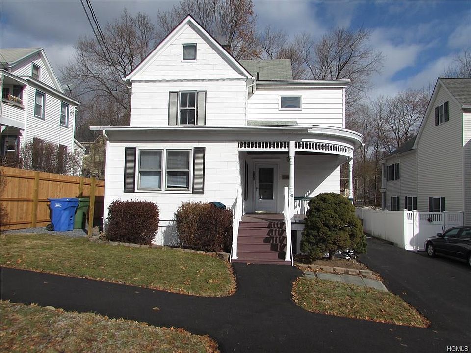 1st image of 148 Grand St