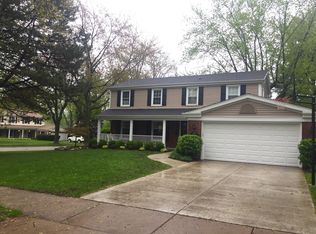 509 E Mill Valley Rd, Palatine, IL 60074