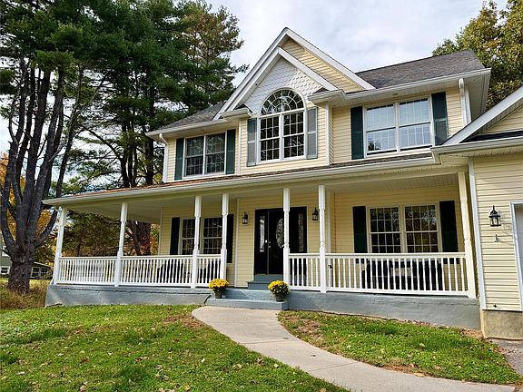 2nd image of 30 Ryerson Road