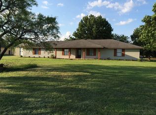31512 Us Highway 82, Whitesboro, TX 76273
