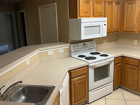 3rd image of 9749 Campus Walk Ln #H-2