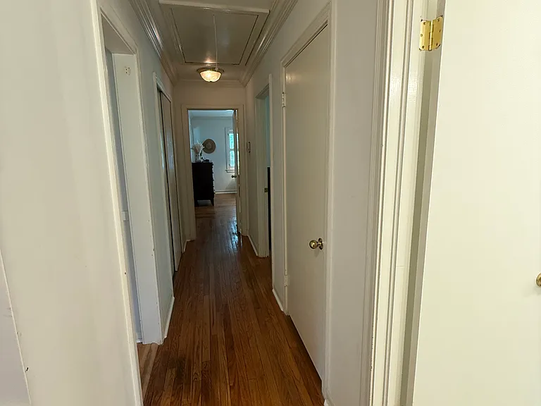 116 Springdale Cir — Photo 5