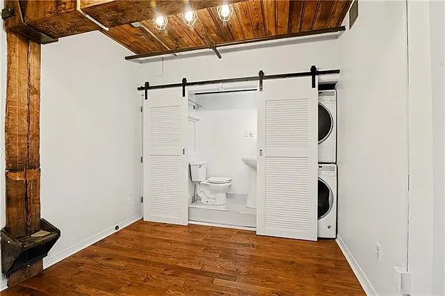 1107 S Peters St #414 — Photo 7