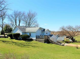 626 N 18th St, Clinton, IA 52732