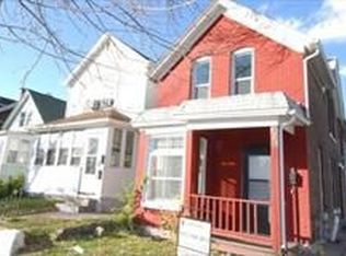 725 Charles Ave, Saint Paul, MN 55104
