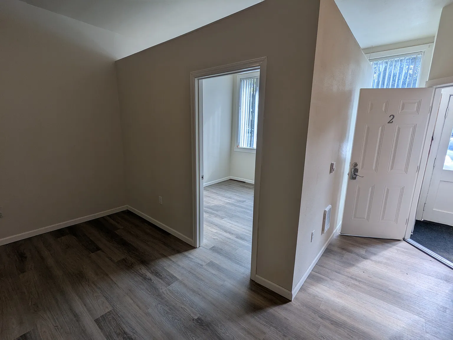 Palouse Arms Apartments — Photo 3