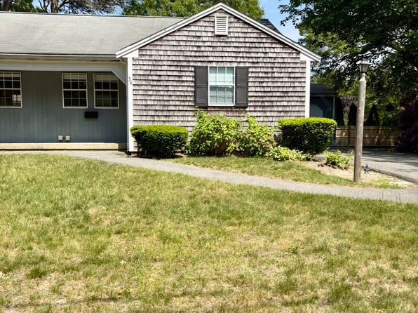 36 Aurora Ln #36