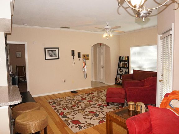 2nd image of 7800 Point Meadows Dr APT 828
