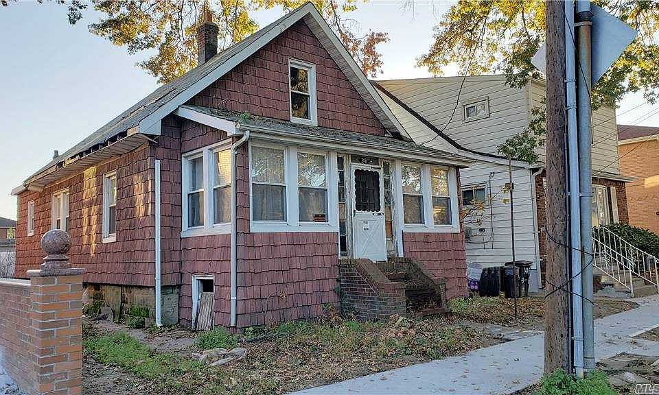 1st image of 14638 22nd Ave
