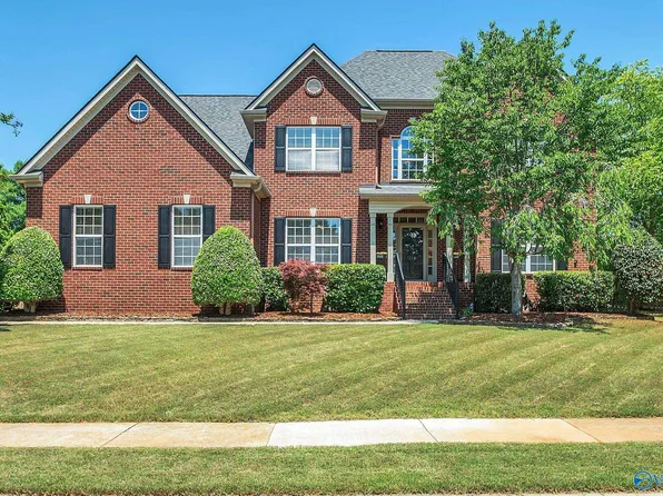 110 Wickerberry Ln, Madison, AL 35756