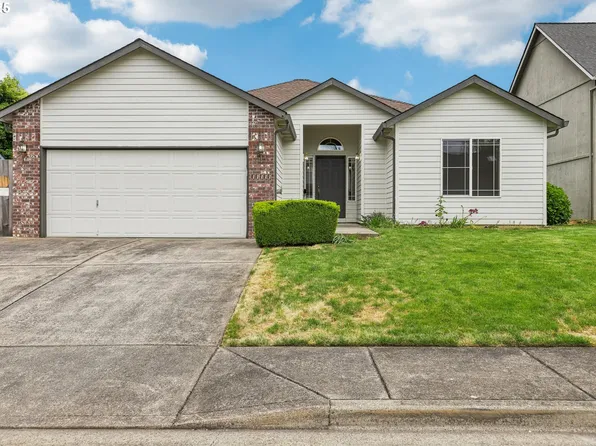 33333 Adam Ct, Scappoose, OR 97056