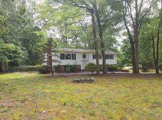 437 Stagecoach Rd, Millstone Township, NJ 08510