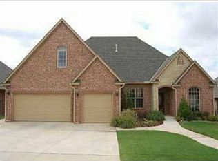 1624 Deer Park Dr, Edmond, OK 73003