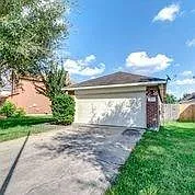 3 bed, 1200 sqft, $1,950 — Photo 3