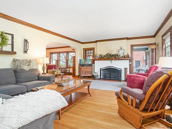 3rd image of 203 Welty Ave