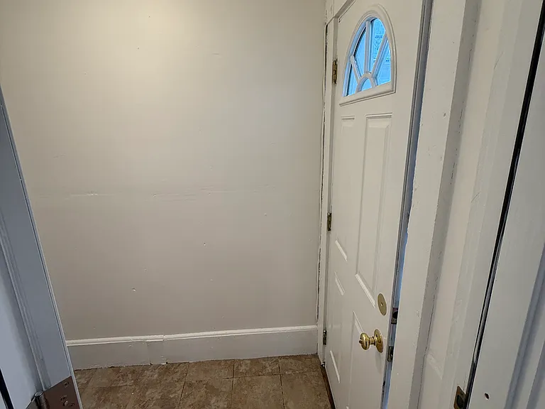 13 N Park St #1 — Photo 9