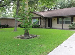 10301 Ivyridge Rd, Houston, TX 77043