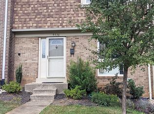 9536 Blake Ln, Fairfax, VA 22031
