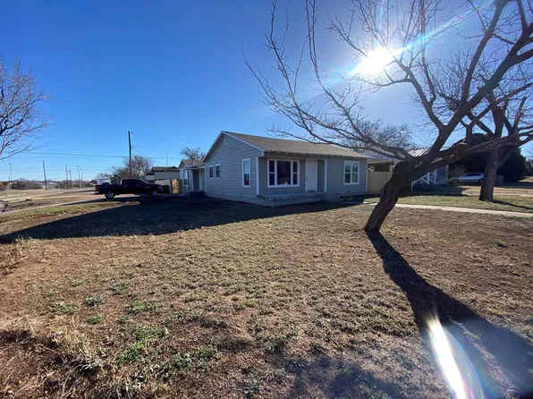 718 N Bishop St, San Angelo, TX 76901