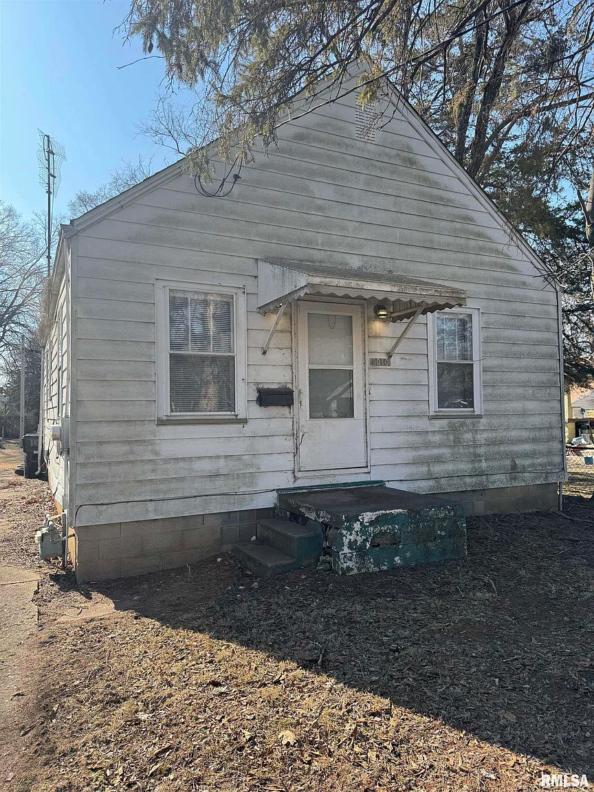 3010 W Seibold St photo 1