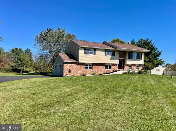129 Graterford Rd, Schwenksville, PA 19473