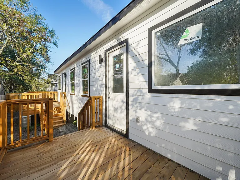 3907 Falls St #B — Photo 14