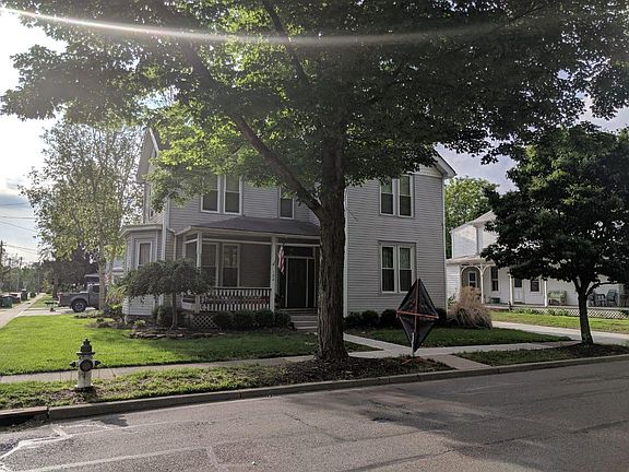2nd image of 134 N Wall St