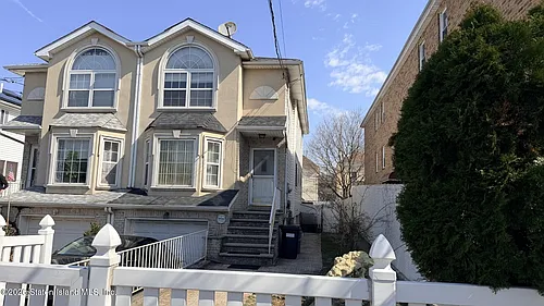 223 Buel Ave #B Photo 1