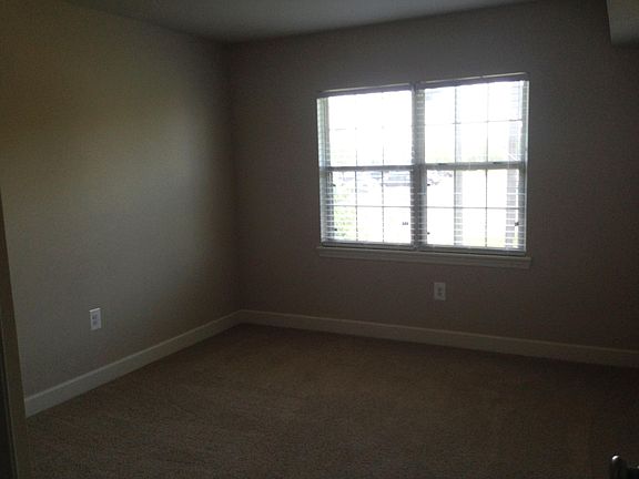 4th image of 8004 Ashland Ave APT 3