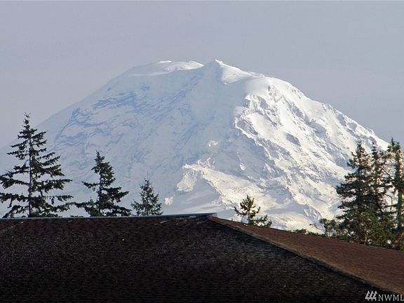 2nd image of 12605 SE 217th Pl