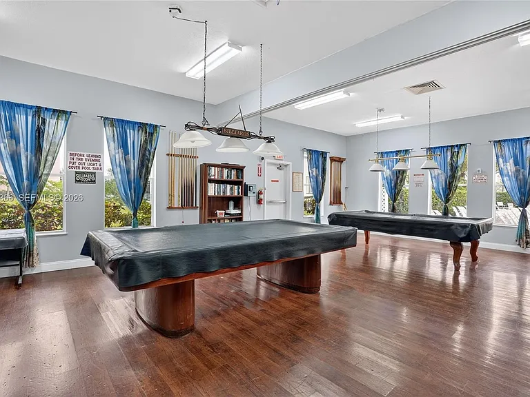 2821 Somerset Dr #317 — Photo 14