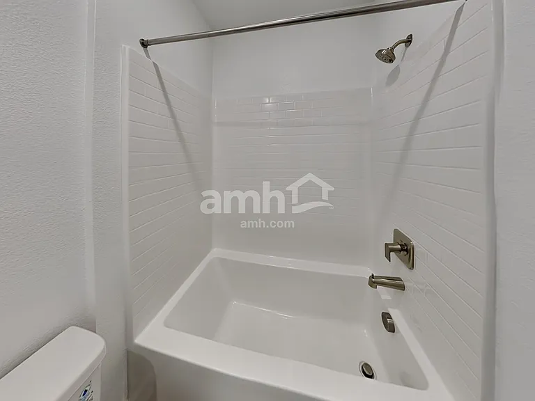 9122 Ribbon Meadow Ct — Photo 16
