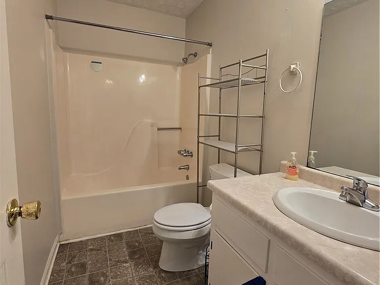342 Timothy Rd — Photo 9