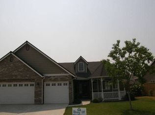 3052 N Glacier Way, Hanford, CA 93230